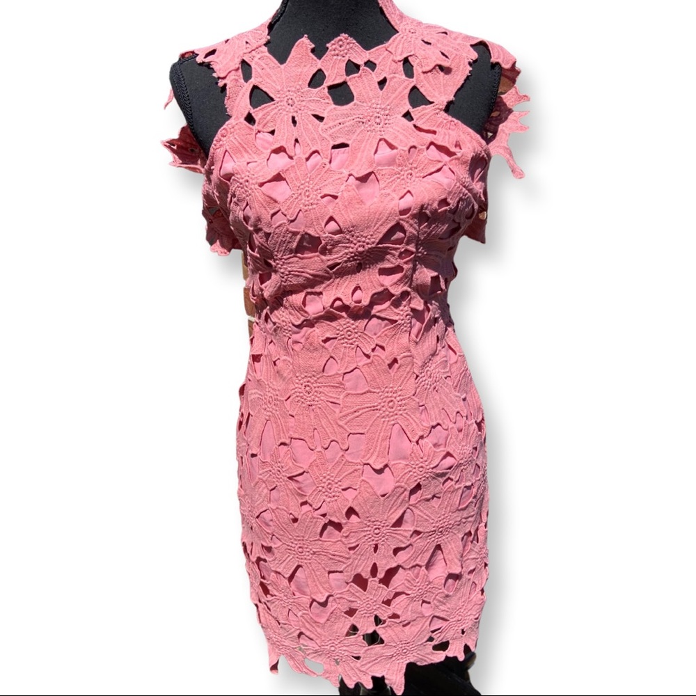 🌺Glamorous Dusty Pink Crocheted Floral Dress 🌺